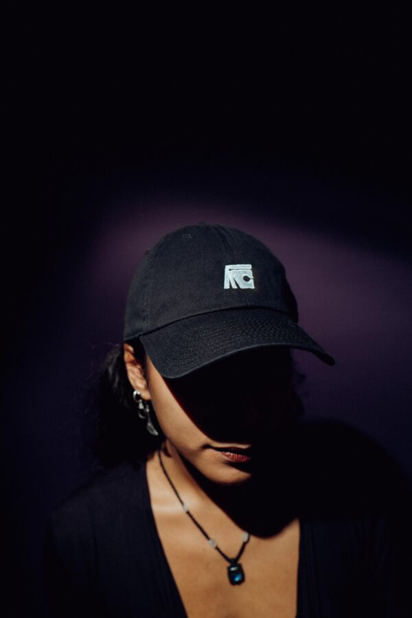 1_L1350831